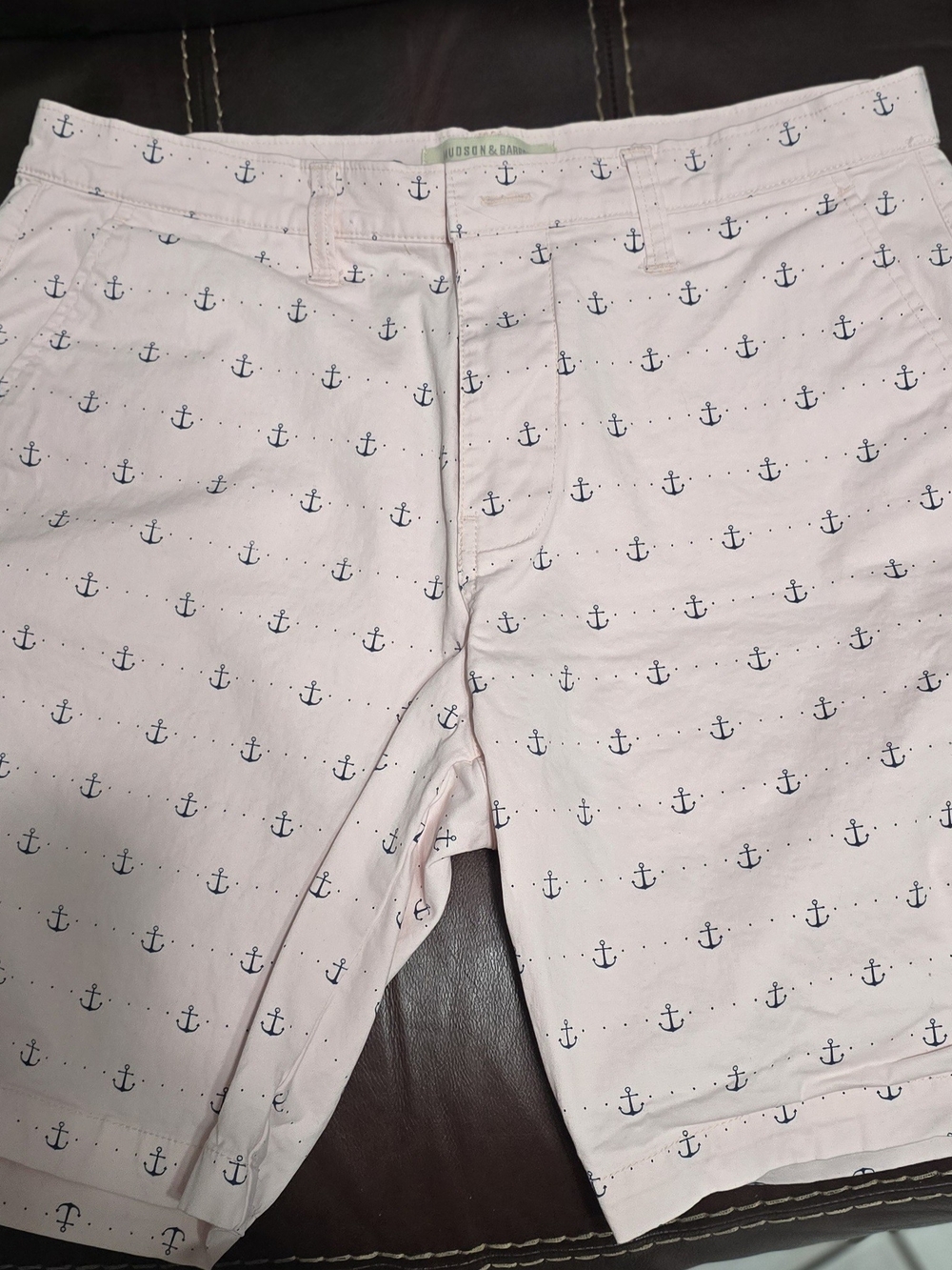 Pink Anchor Print Men’s Shorts